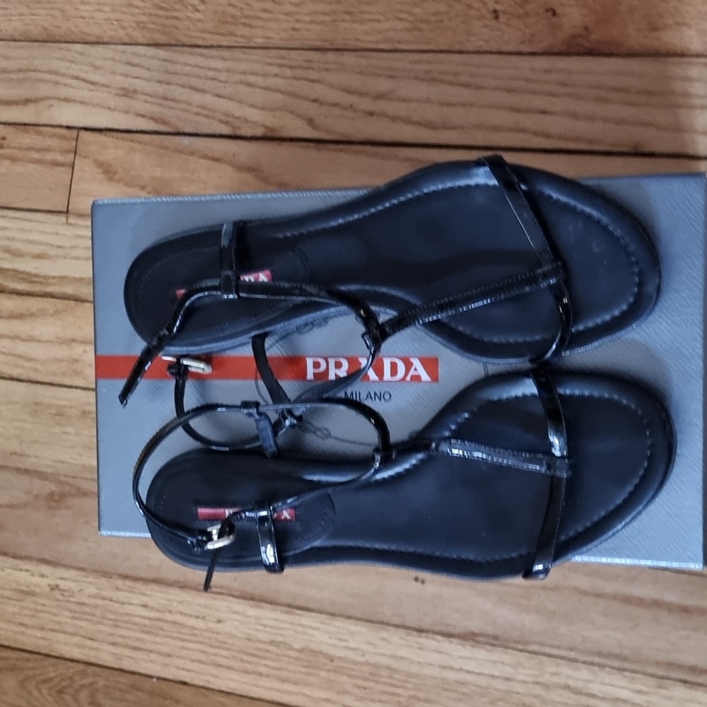 Black PRADA Strappy Flat Sandals w/box SZ 39.5